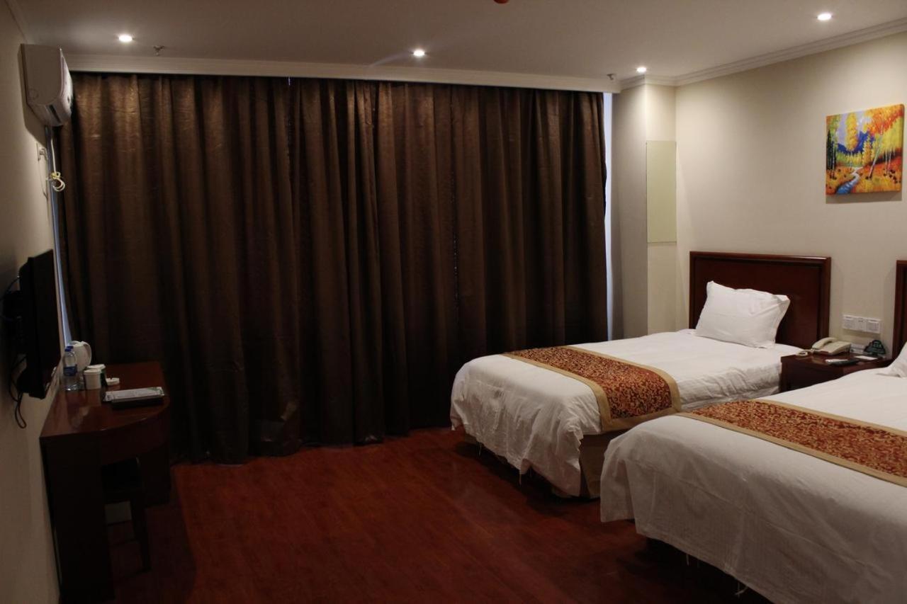 Greentree Inn Shenyang Shengjing Hospital Shenyang Liaol Road Business Hotel Dış mekan fotoğraf
